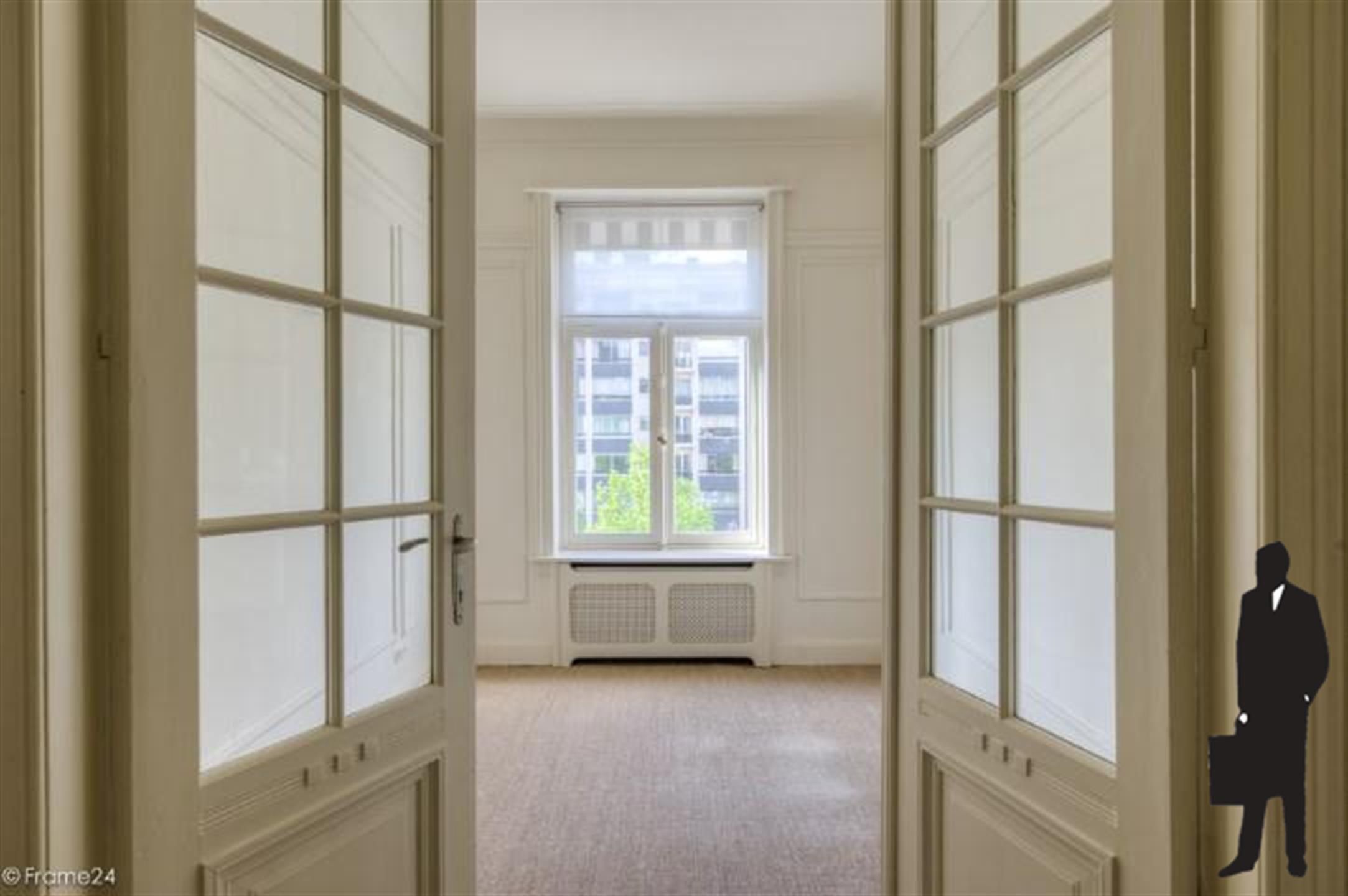 Authentiek appartement (ca 80m²) in Art Nouveau stijl. foto 10