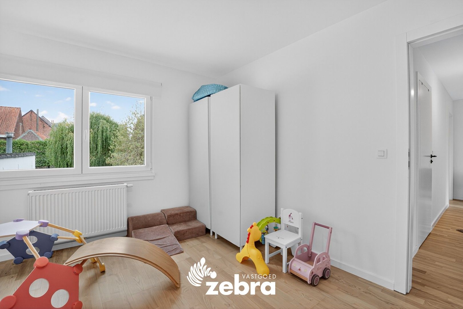 Gerenoveerde woning met 4 slaapkamers, tuin en garage te Meulebeke! foto 18
