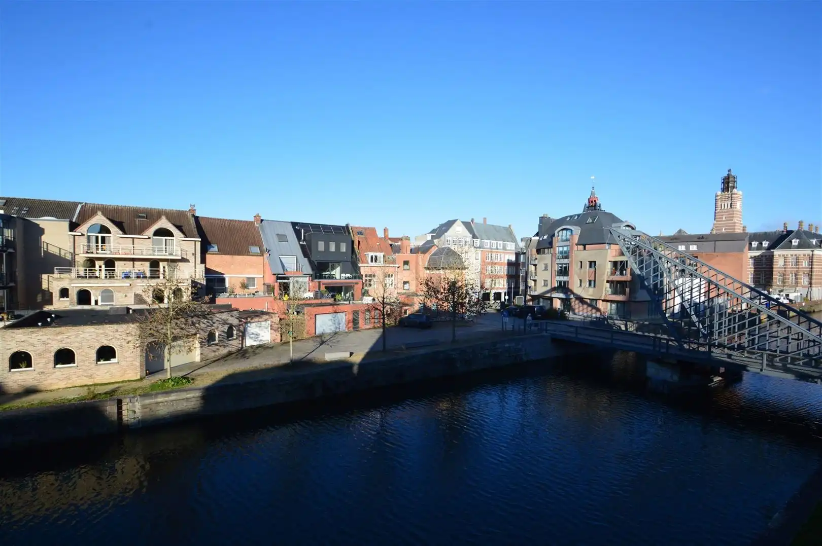 Zeer ruim appartement met prachtig zicht op een unieke ligging te Dendermonde foto 19