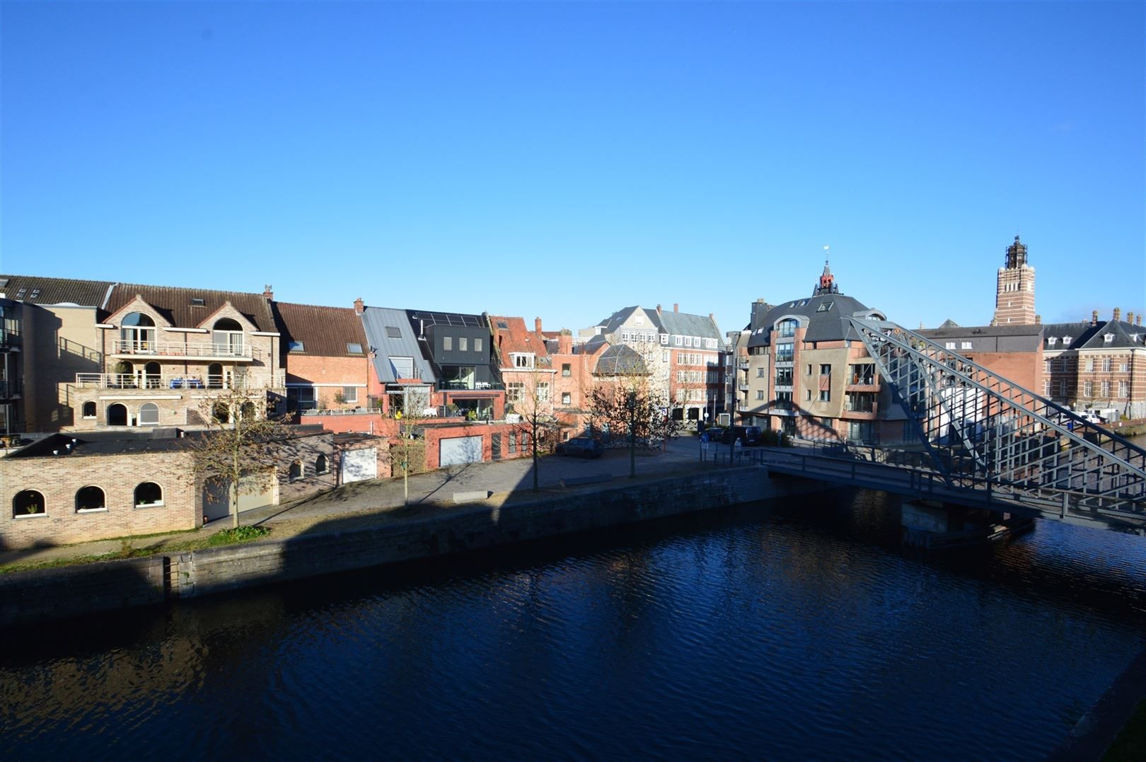 Zeer ruim appartement met prachtig zicht op een unieke ligging te Dendermonde foto 19