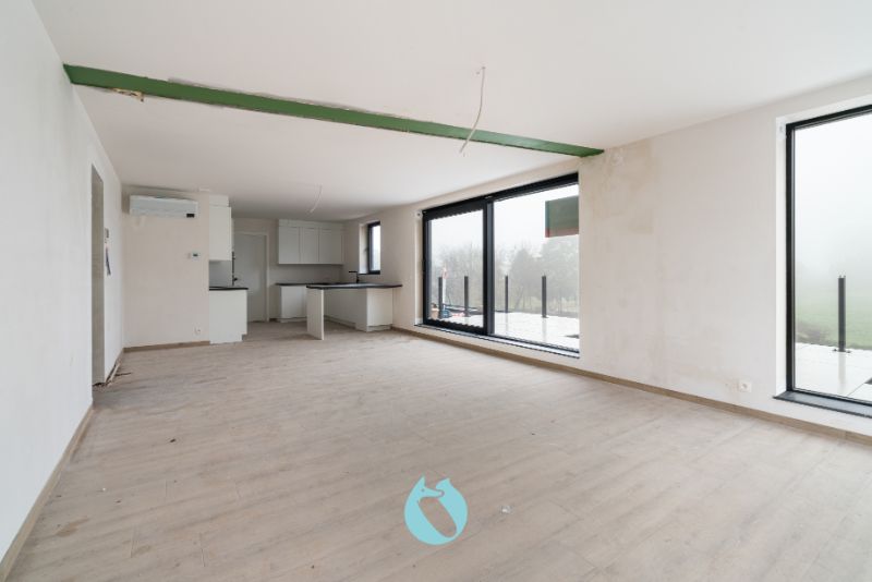 NIEUWBOUW PENTHOUSE APPARTEMENT MET 3 SLAAPKAMERS, GARAGE EN AUTOSTAANPLAATS TE HUUR foto 2