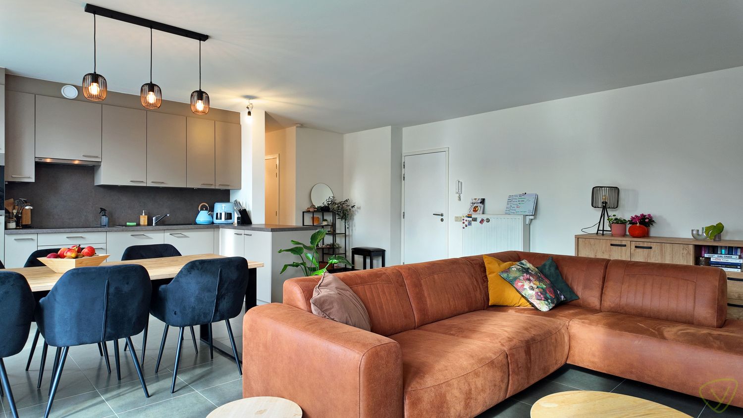 Zonovergoten gelijkvloersappartement in het centrum van Kaprijke! foto 5