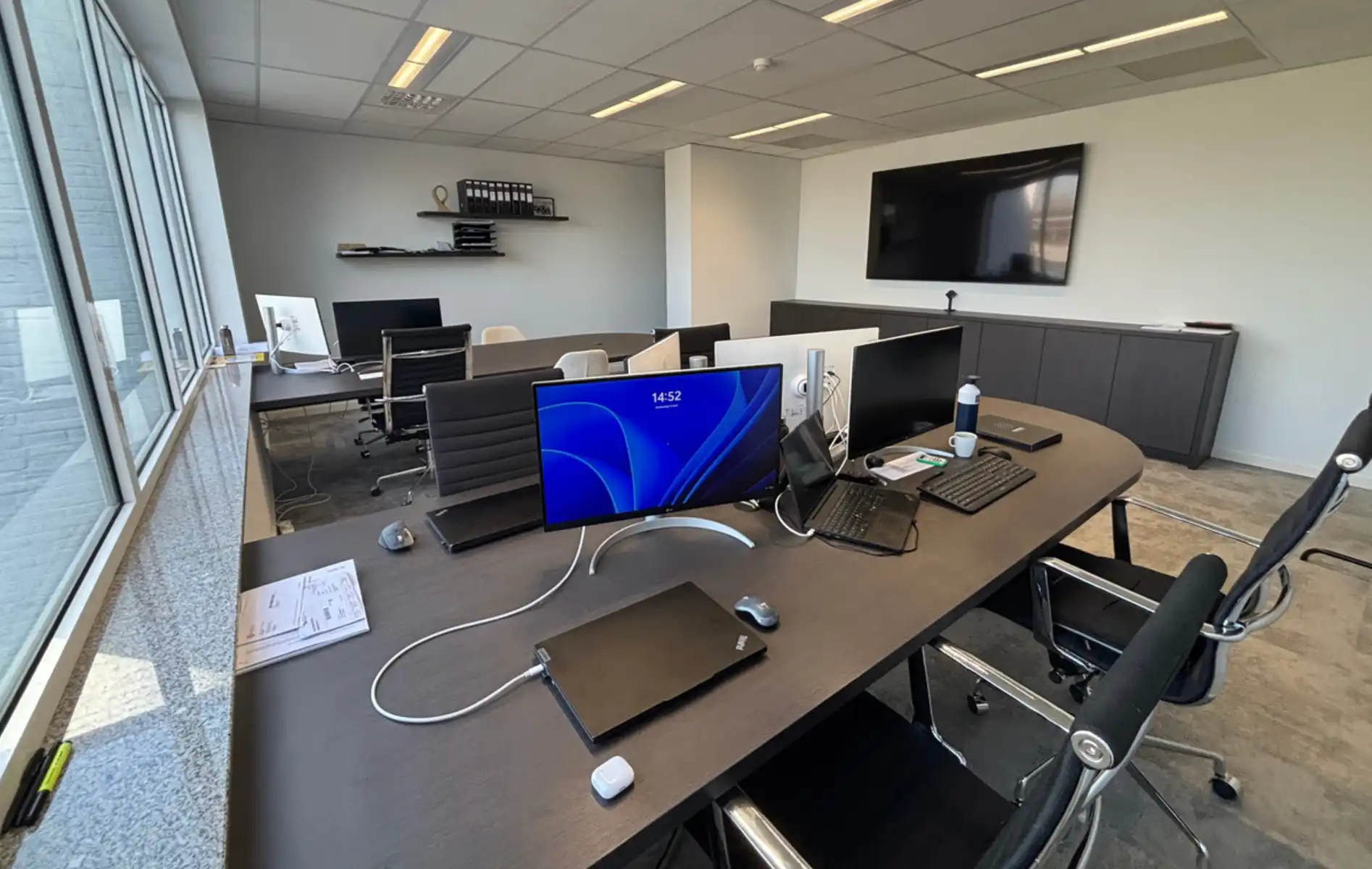 Instapklare kantoorruimte incl. parkings te Aartselaar foto 4