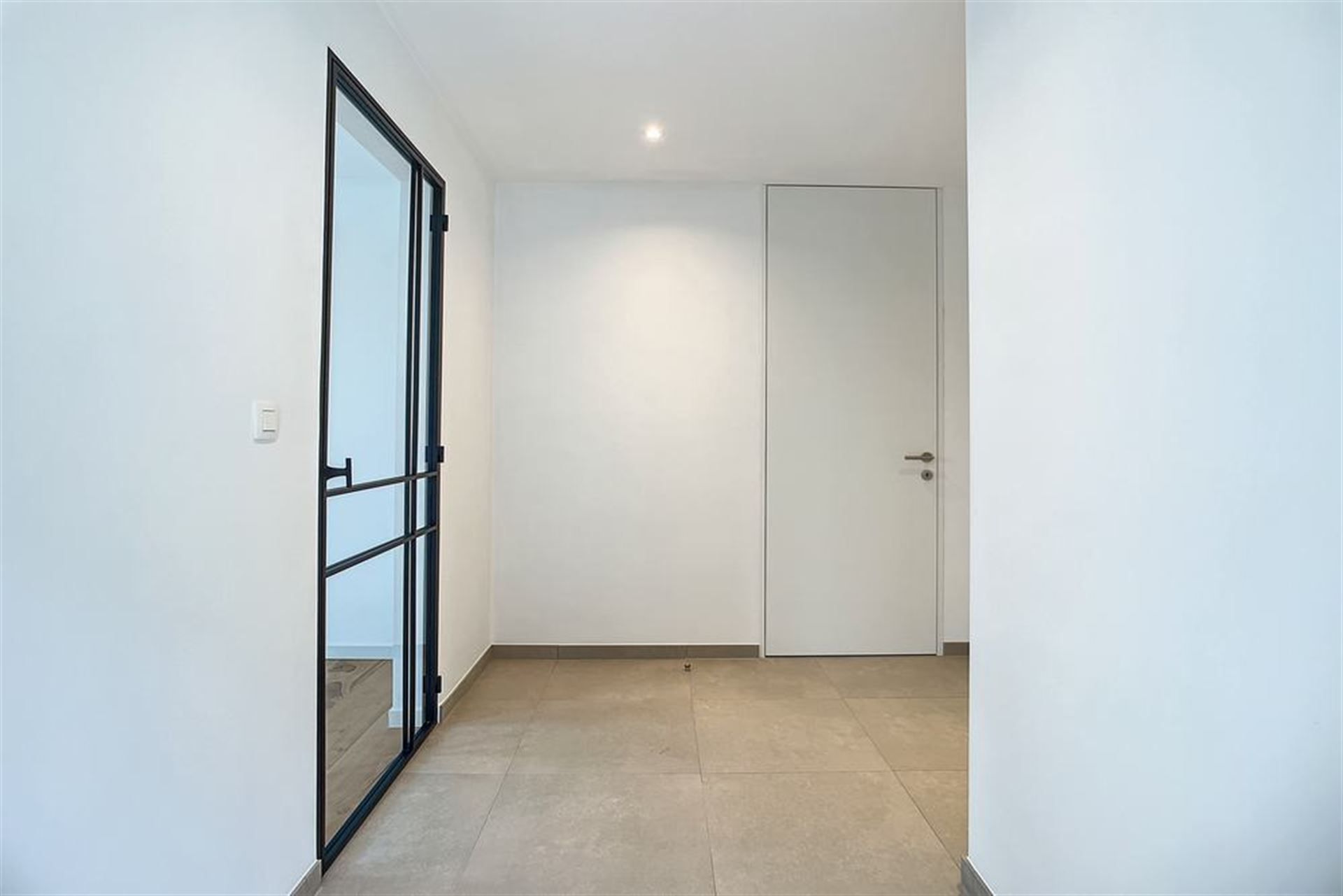 Moderne villa met 5 slaapkamers foto 4