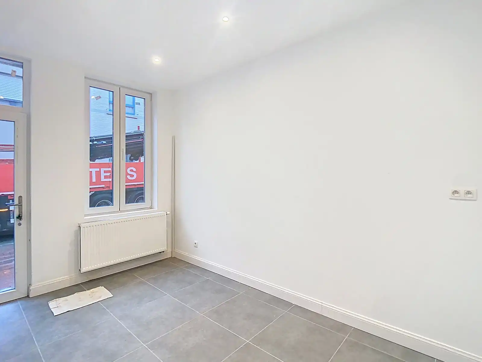 Huis te huur foto {{pictureIndex}}