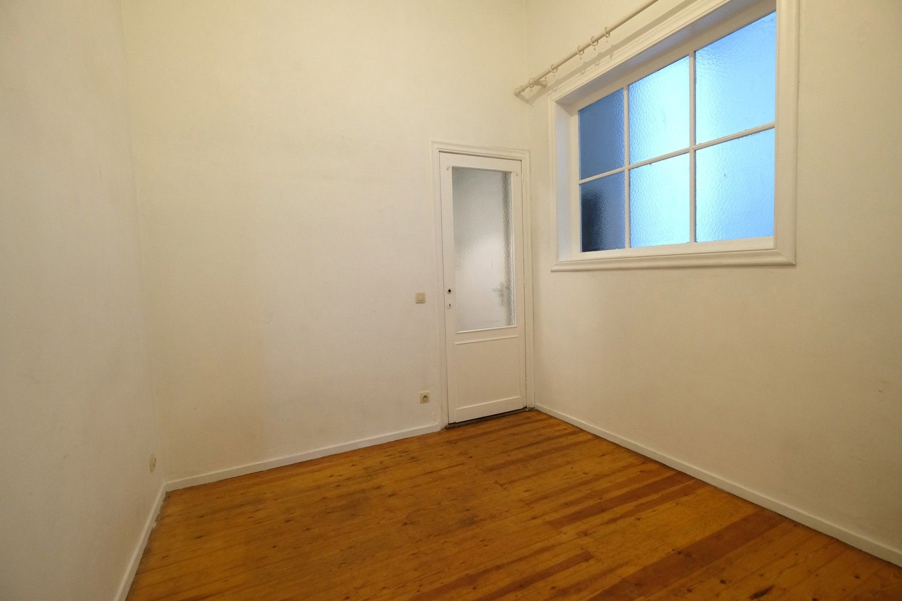 Ruim en licht appartement op het hippe Zuid foto 6