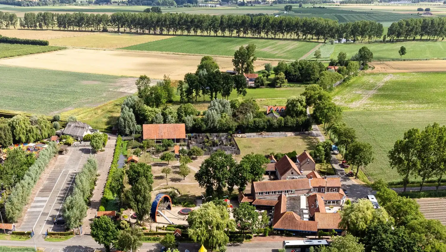 Gekend restaurant met feestzaal in Eede (NL) foto {{pictureIndex}}