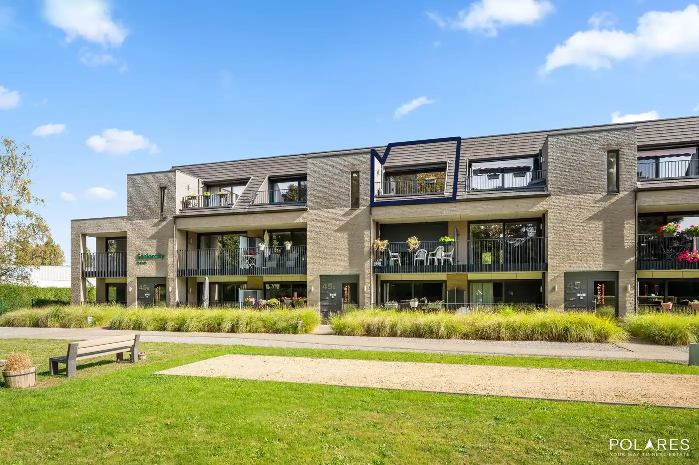 Zorgeloos investeren in hartje Herent – Assistentiewoning met 2 slaapkamers foto {{pictureIndex}}