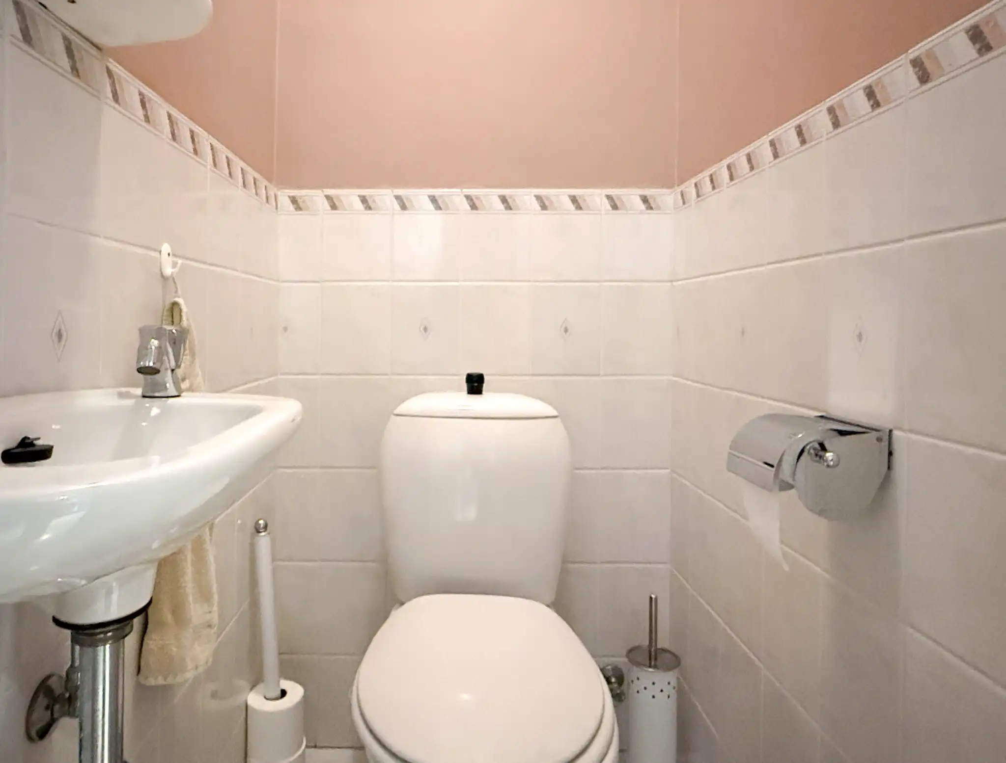 Appartement met twee slaapkamers en twee terrassen in het centrum van Beveren foto 9