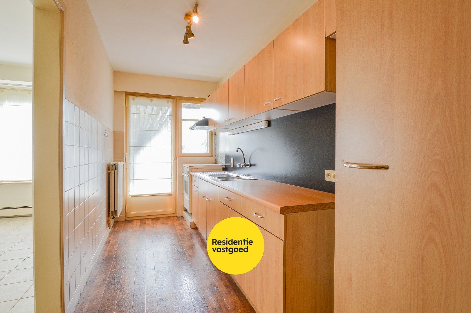 Ruim appartement op toplocatie met 3 slpks in Sint-Andries foto 2