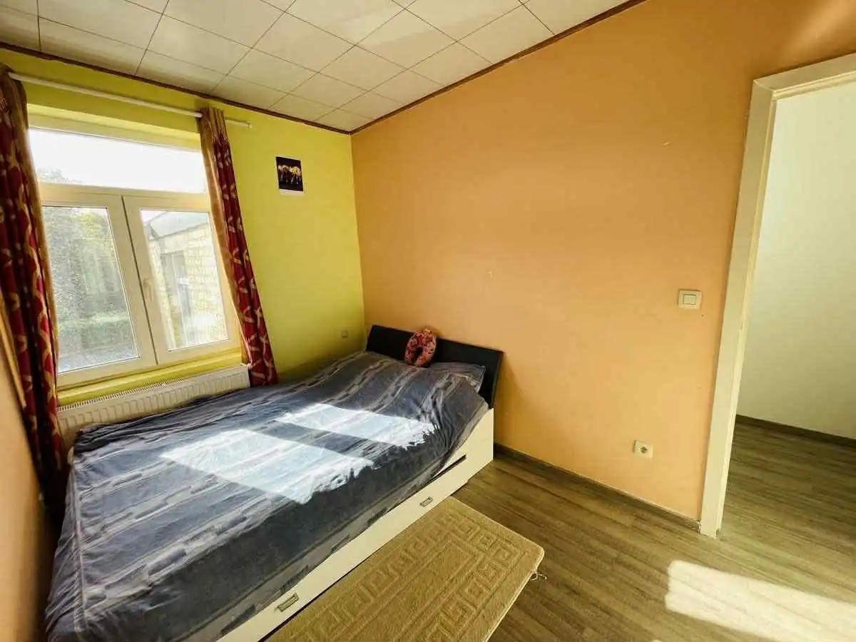 Brugge: ruime gezinswoning nabij de Dampoort foto 10