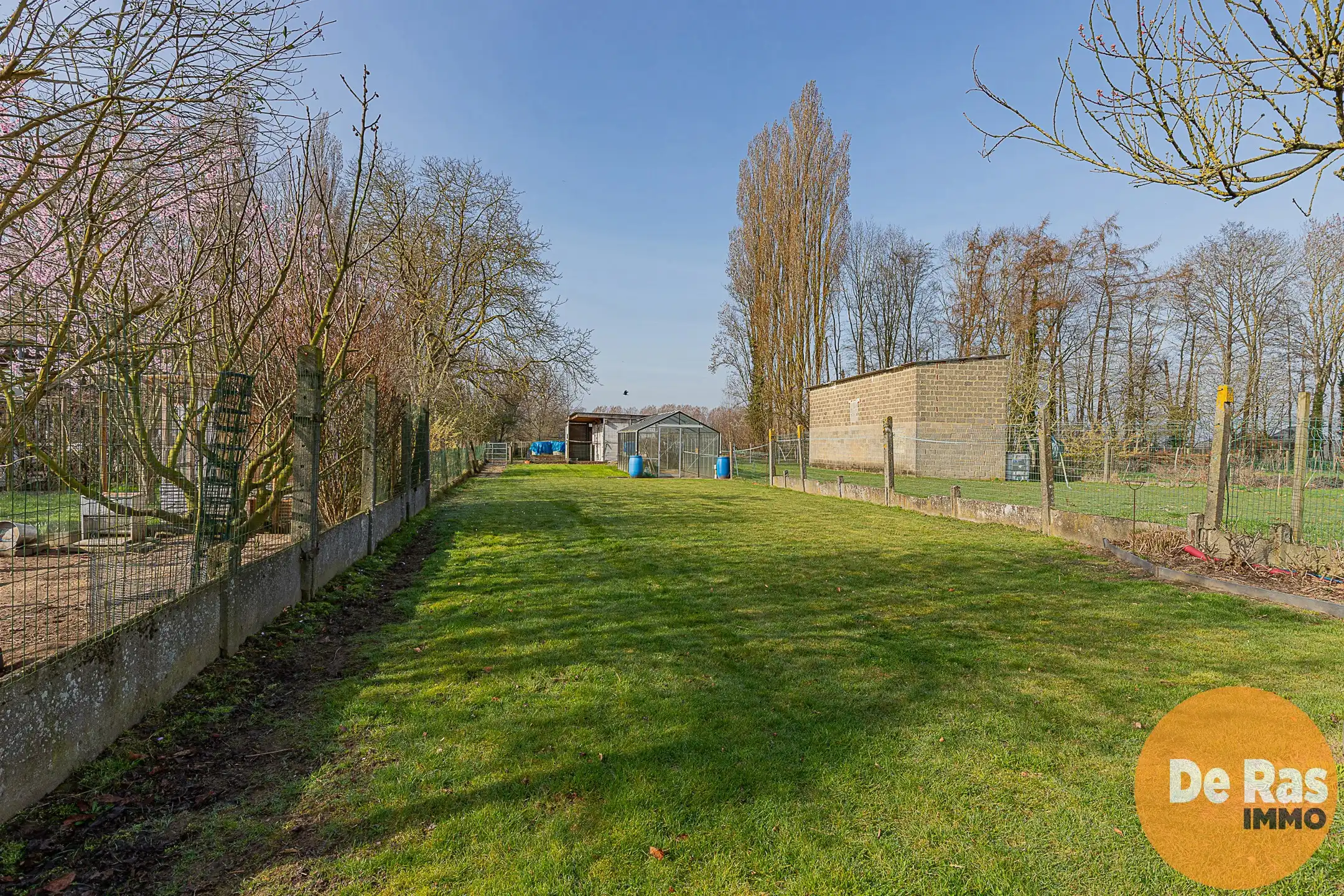 HELDERGEM - Gezellige woning met tuin, weide en stallen foto 24