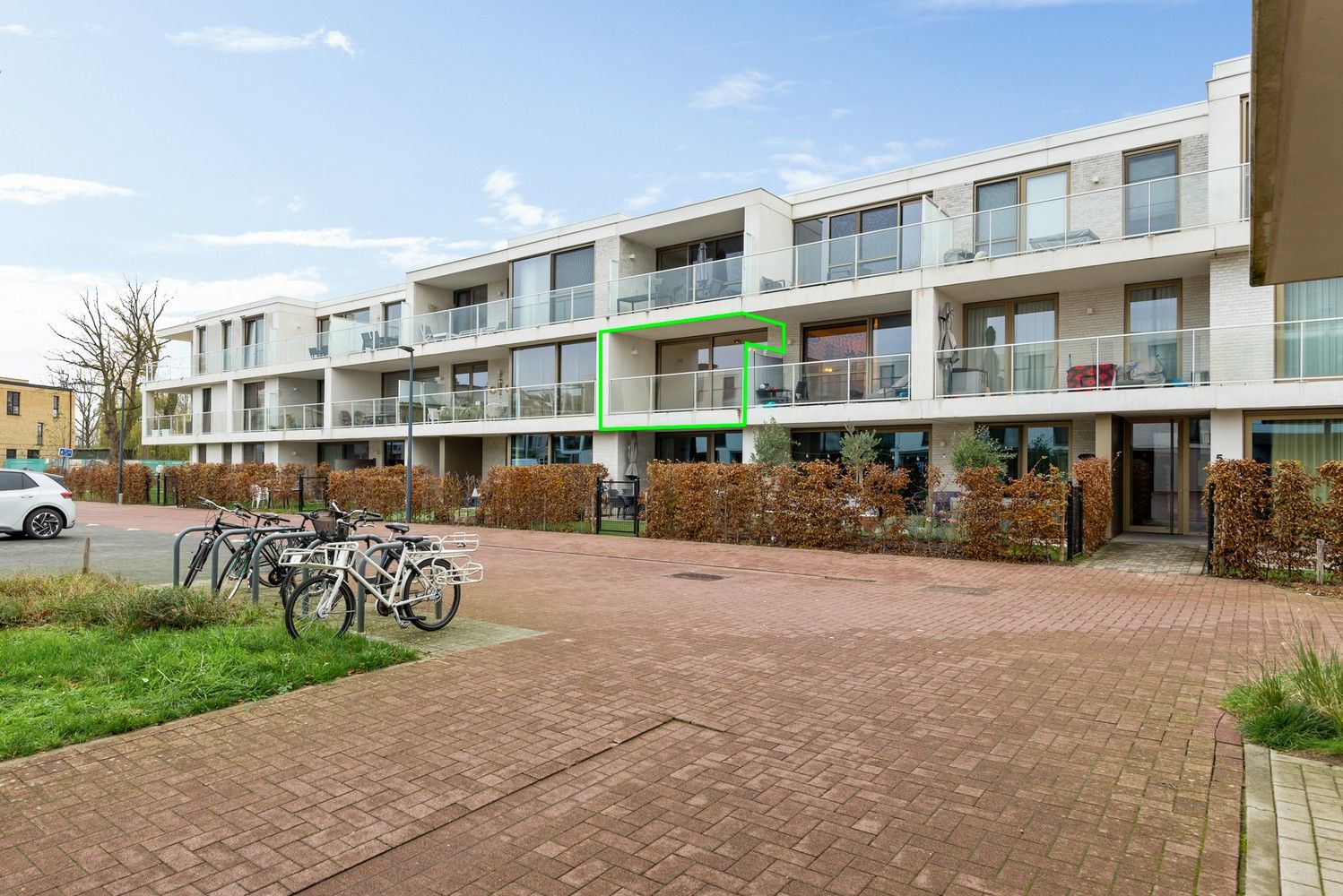Modern appartement met 2 slaapkamers, terras & autostaanplaats op toplocatie in Lier! foto {{pictureIndex}}