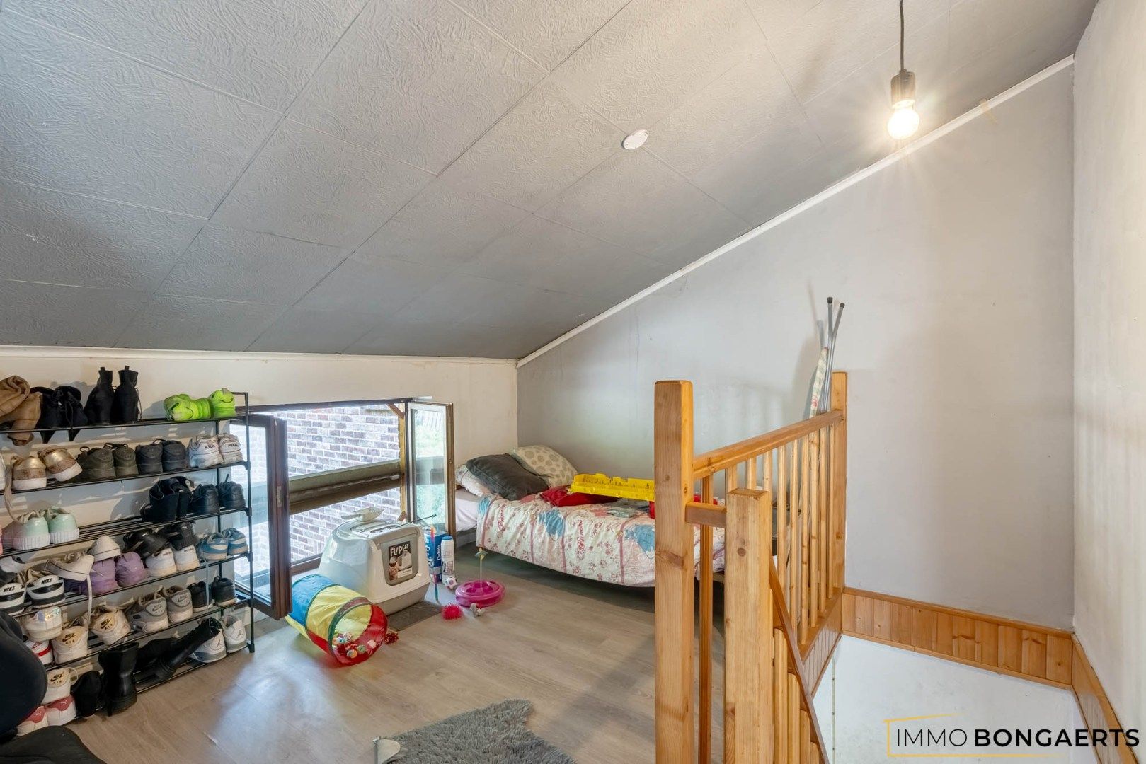 Rustig gelegen te renoveren woning op een uitzonderlijk perceel foto 28