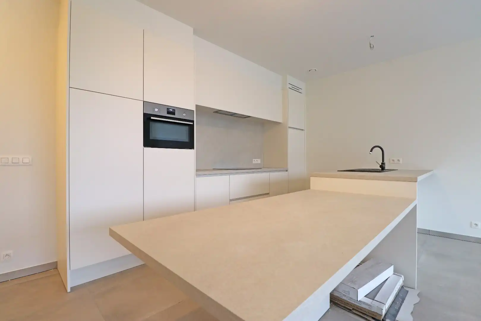 Nieuwbouwappartement met parkeerplaats foto 3