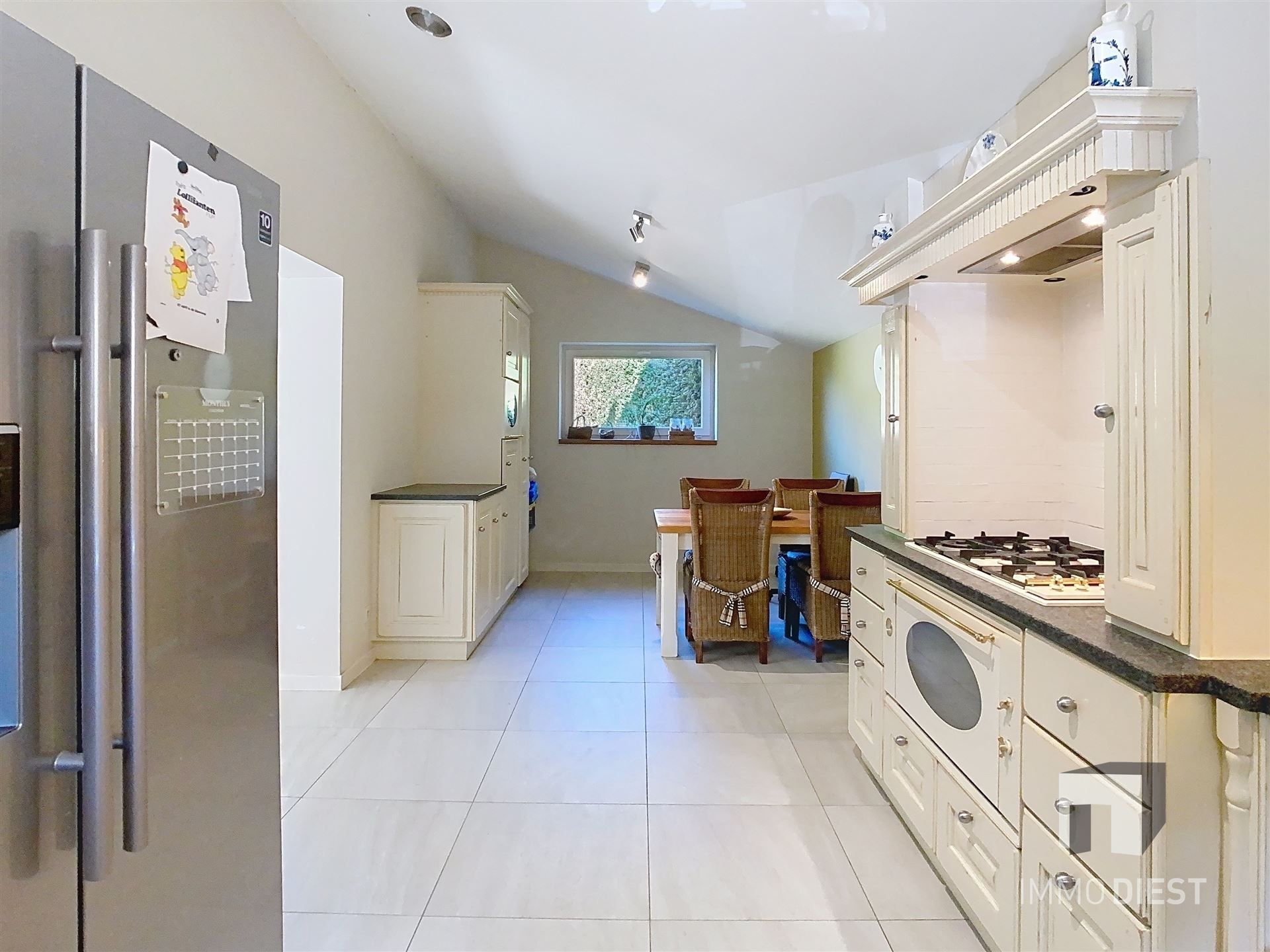 Brasserie - restaurant - feestzaal - privéwoonst foto 32