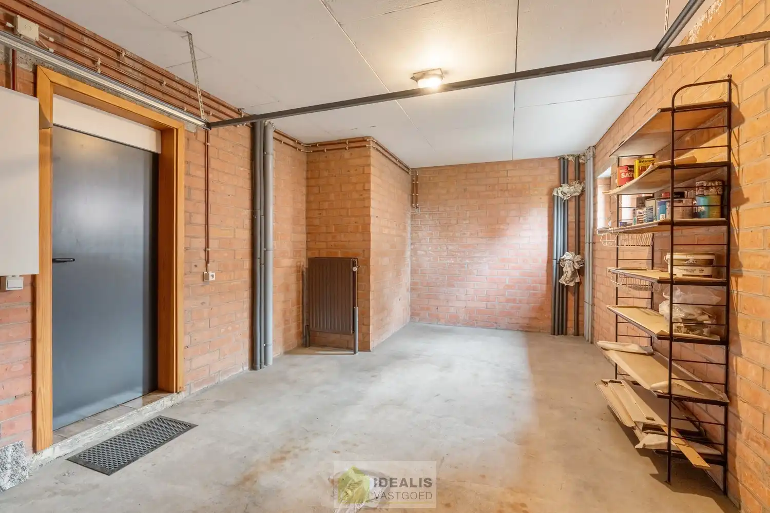 IDEALIS VASTGOED – VERZORGDE GEZINSWONING MET 2 SLAAPKAMERS (MOGELIJKHEID TOT MEER) OP AANGENAAM PERCEEL VAN 11A 28CA foto 31