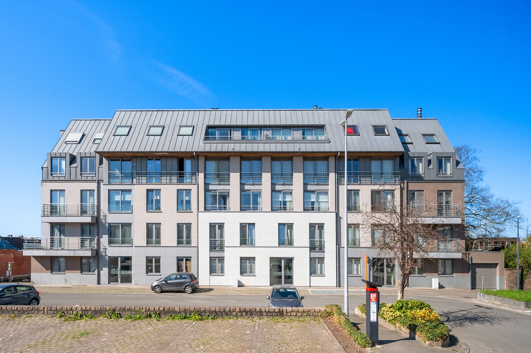 Instapklaar appartement met privé tuin en zonneterras foto 23