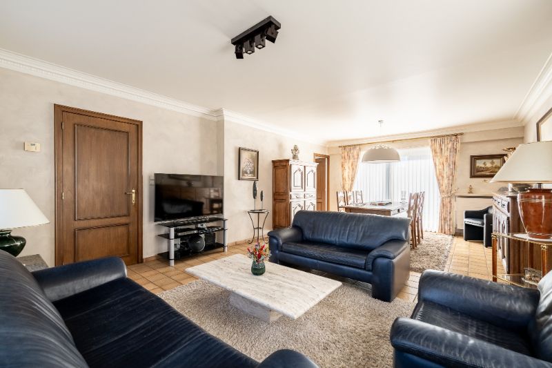 Charmante, instapklare woning met prachtige tuin in rustige doodlopende straat gelegen in een residentiële omgeving foto 5
