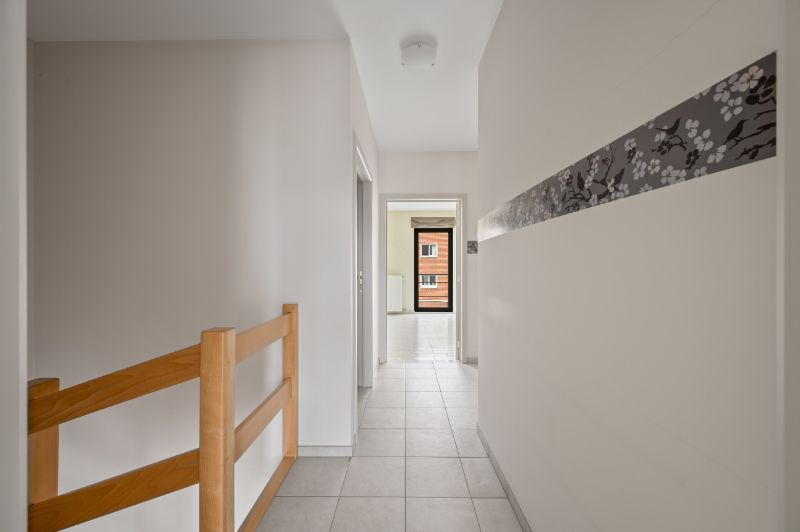 Duplex appartement gelegen op het 1 ste verdiep met 2 slaapkamers foto 7