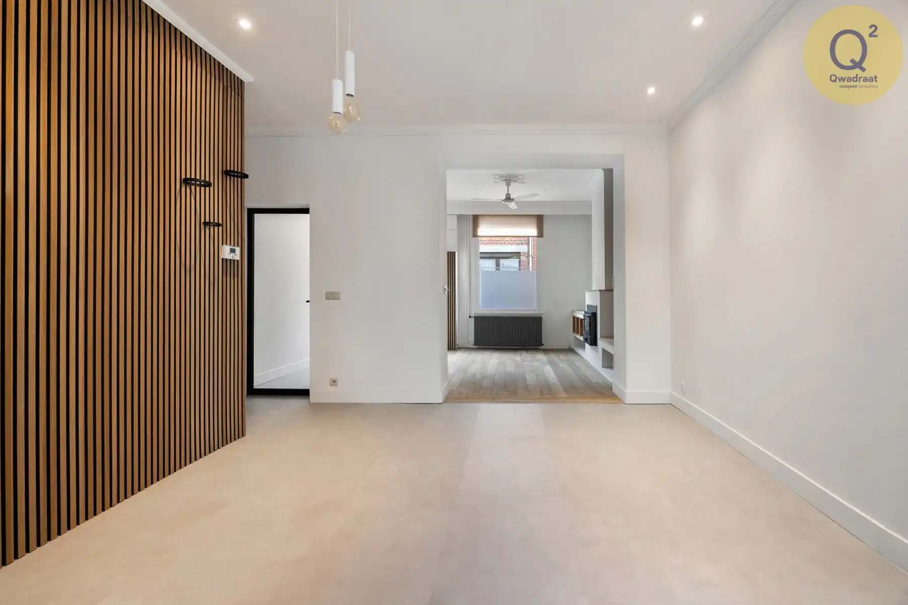 Gerenoveerde instapklare woning met grote tuin foto 16