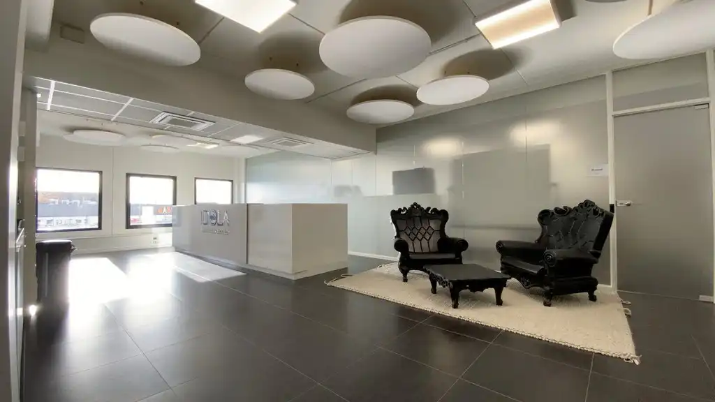 Full service kantoren in Idola Bedrijvencentrum in Lochristi foto 3