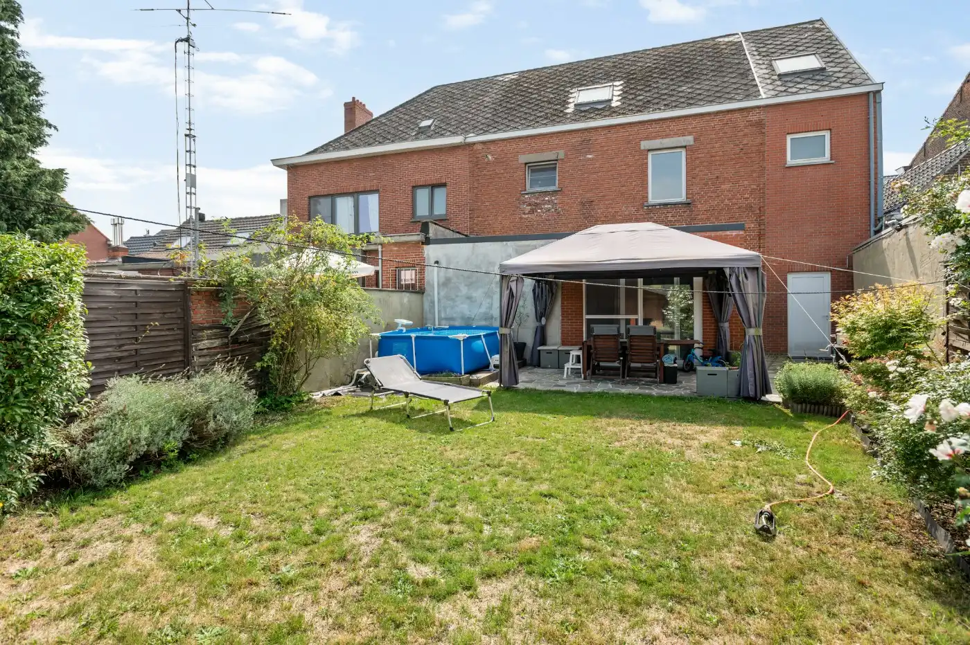 Praktijkruimte/winkel met bovenliggend duplex-appartement in het centrum van Berendrecht foto 23