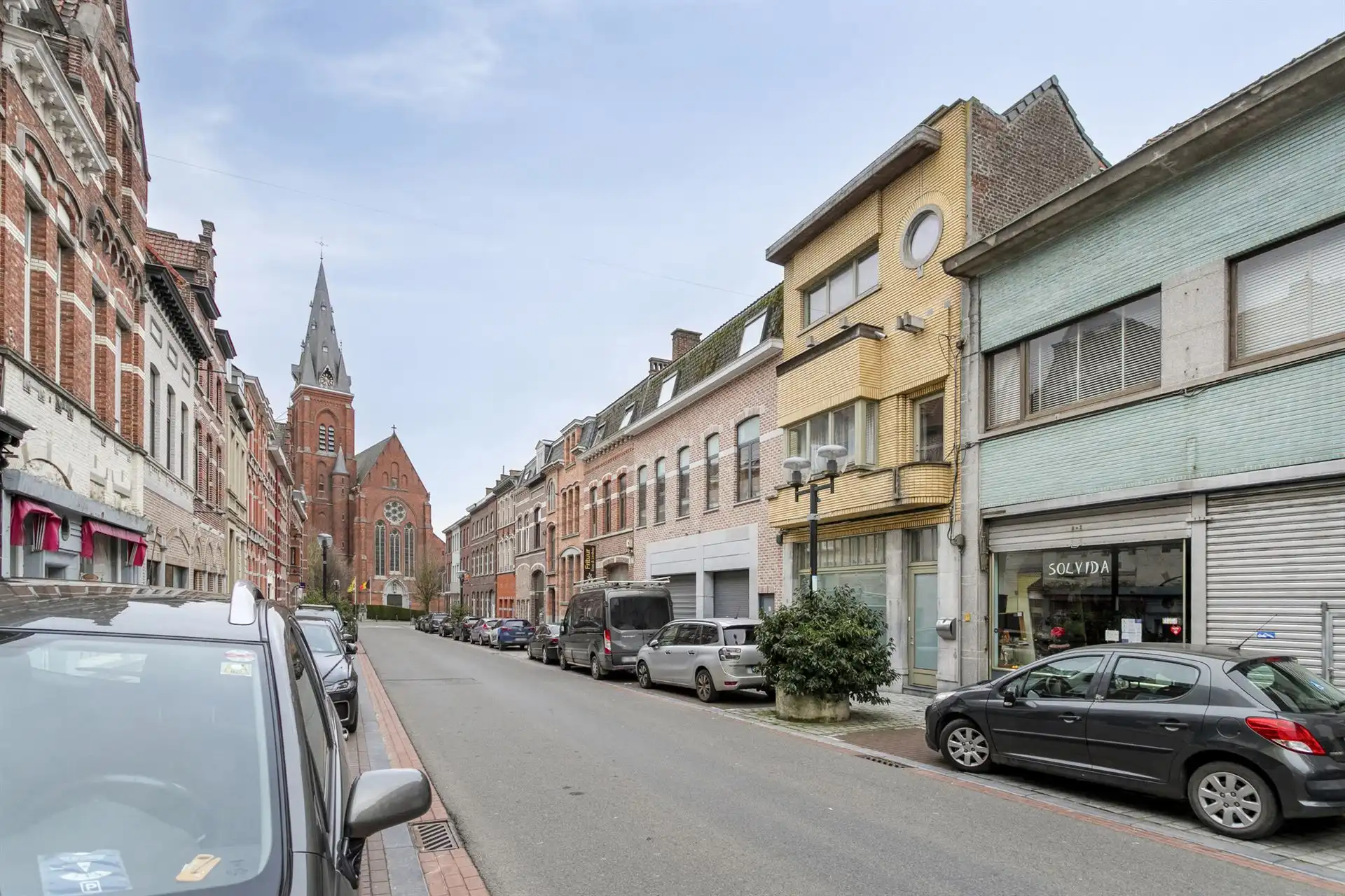 Instapklare woning met zuidgericht terras te Ronse foto 19