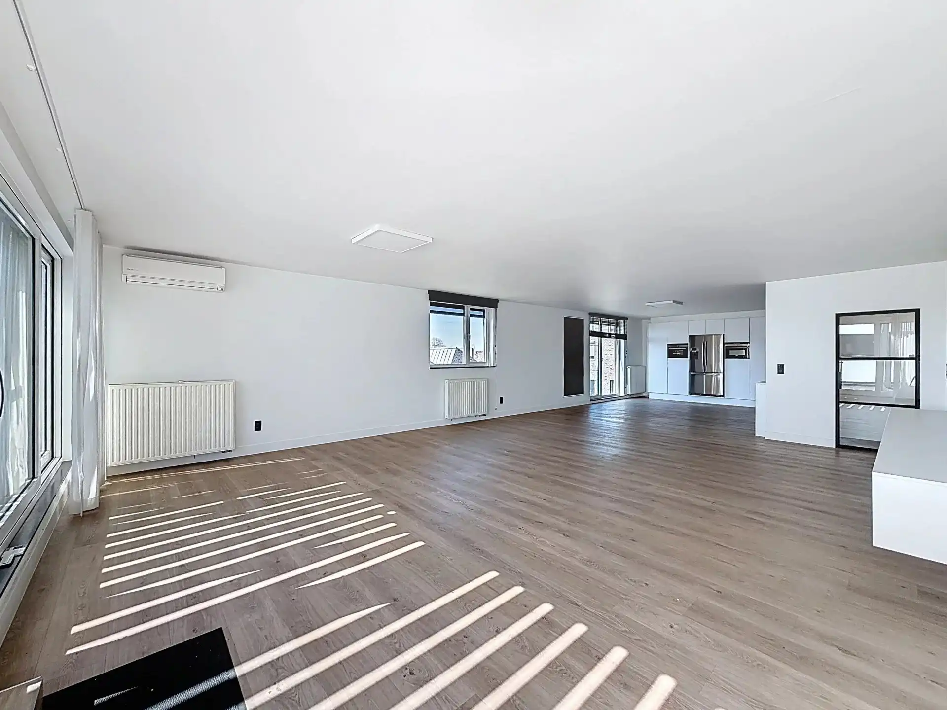 Exclusief wonen op topniveau – penthousegevoel met riant terras foto 6