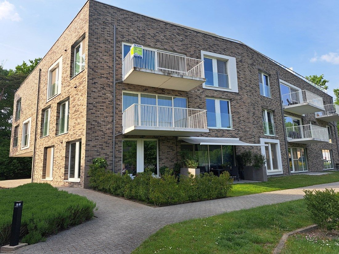 Mooi appartement op de 2de verdieping te Genk foto {{pictureIndex}}