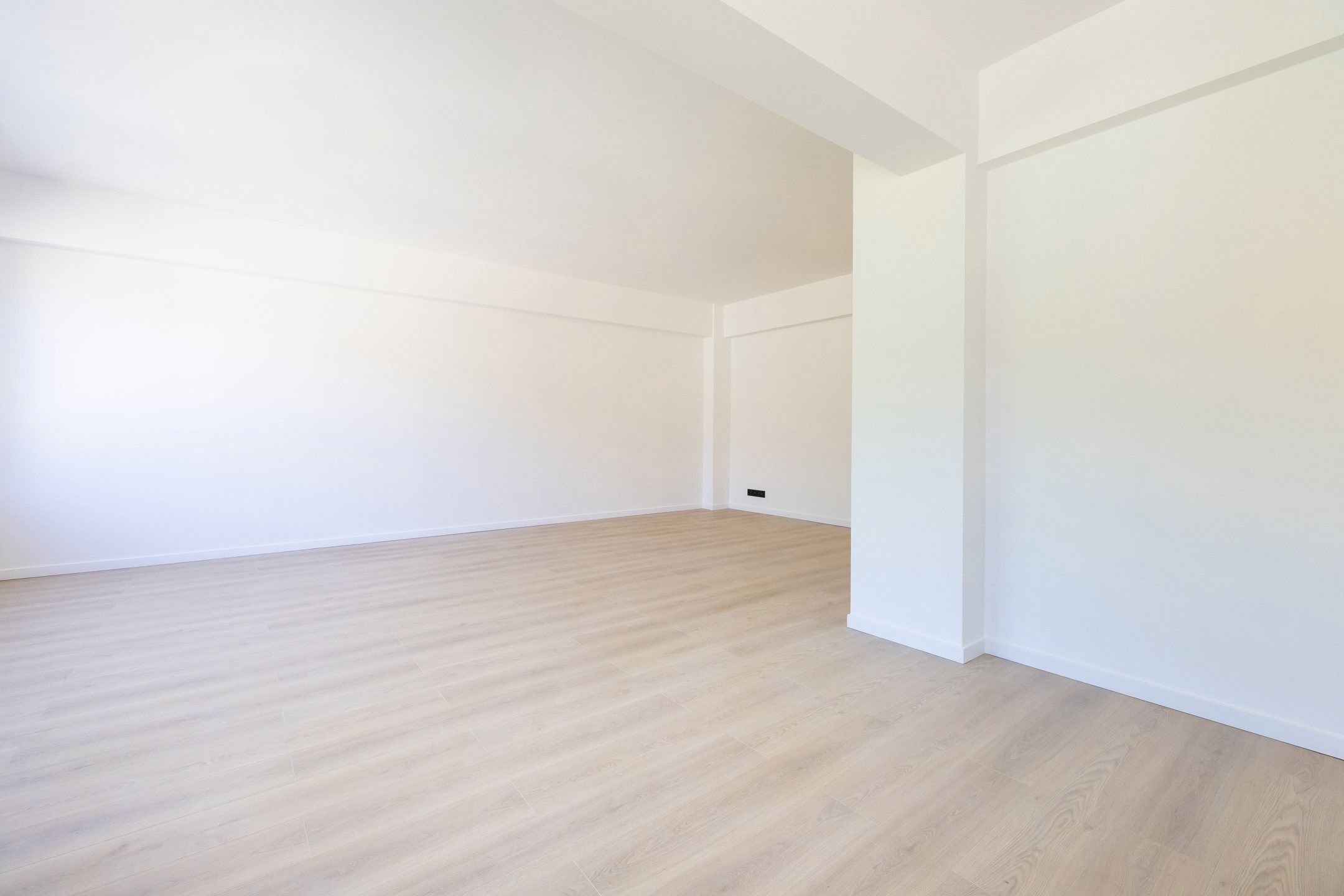 Volledig gerenoveerd appartement - EPC: B- foto 5