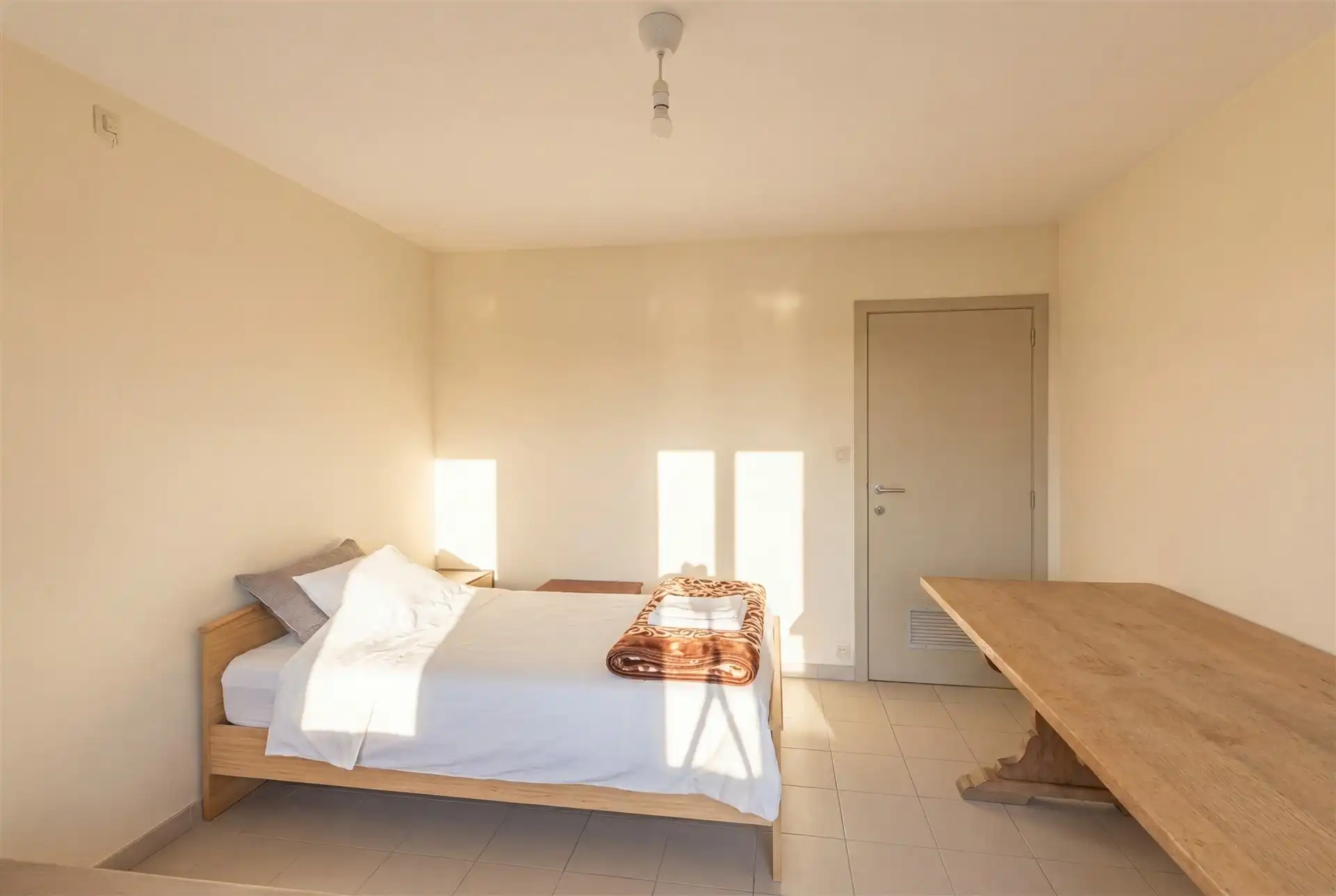 Energiezuinig 2 slaapkamer appartement met garage in Wetteren foto 12