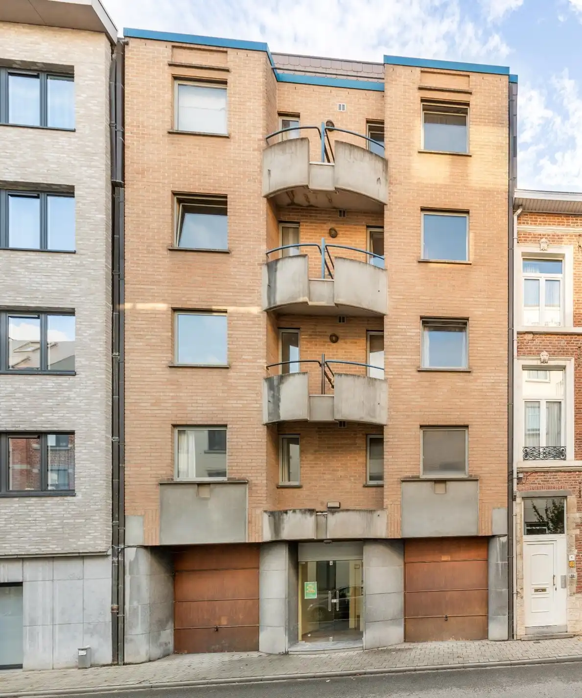 Instapklaar 1-slaapkamerappartement met terras foto 10