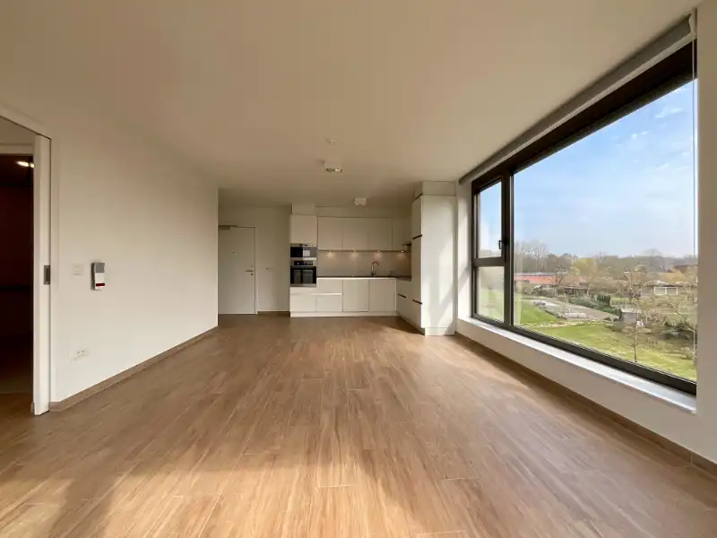 Instapklare assistentiewoning met zicht op de tuin foto 3