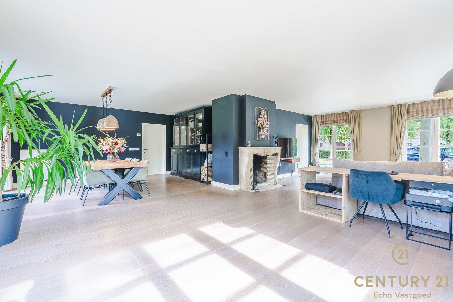 Tijdloze, instapklare villa met 5 slpk en 3 badk op ca1521m² foto 5