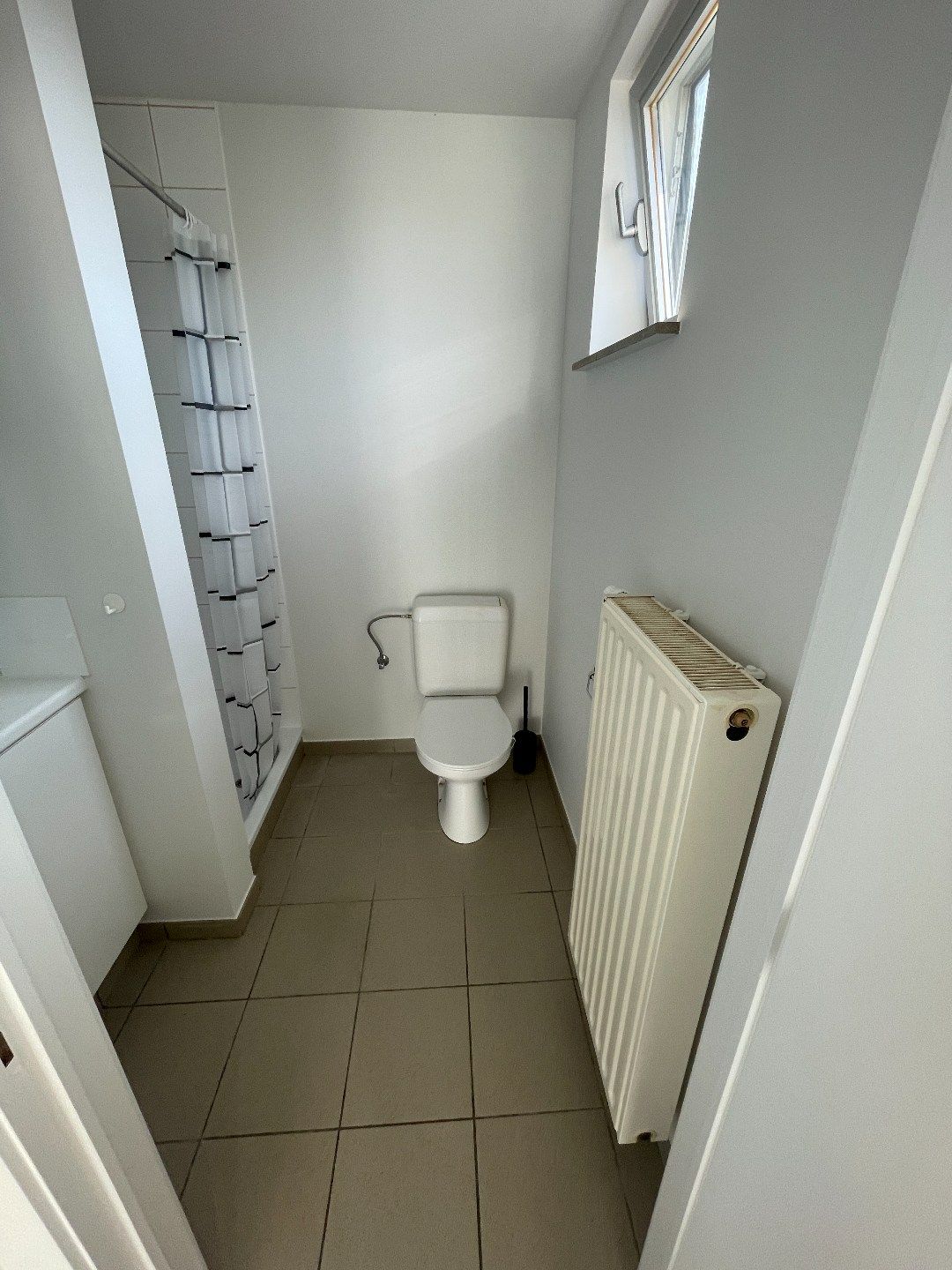 Verzorgde studio vlakbij station foto 4