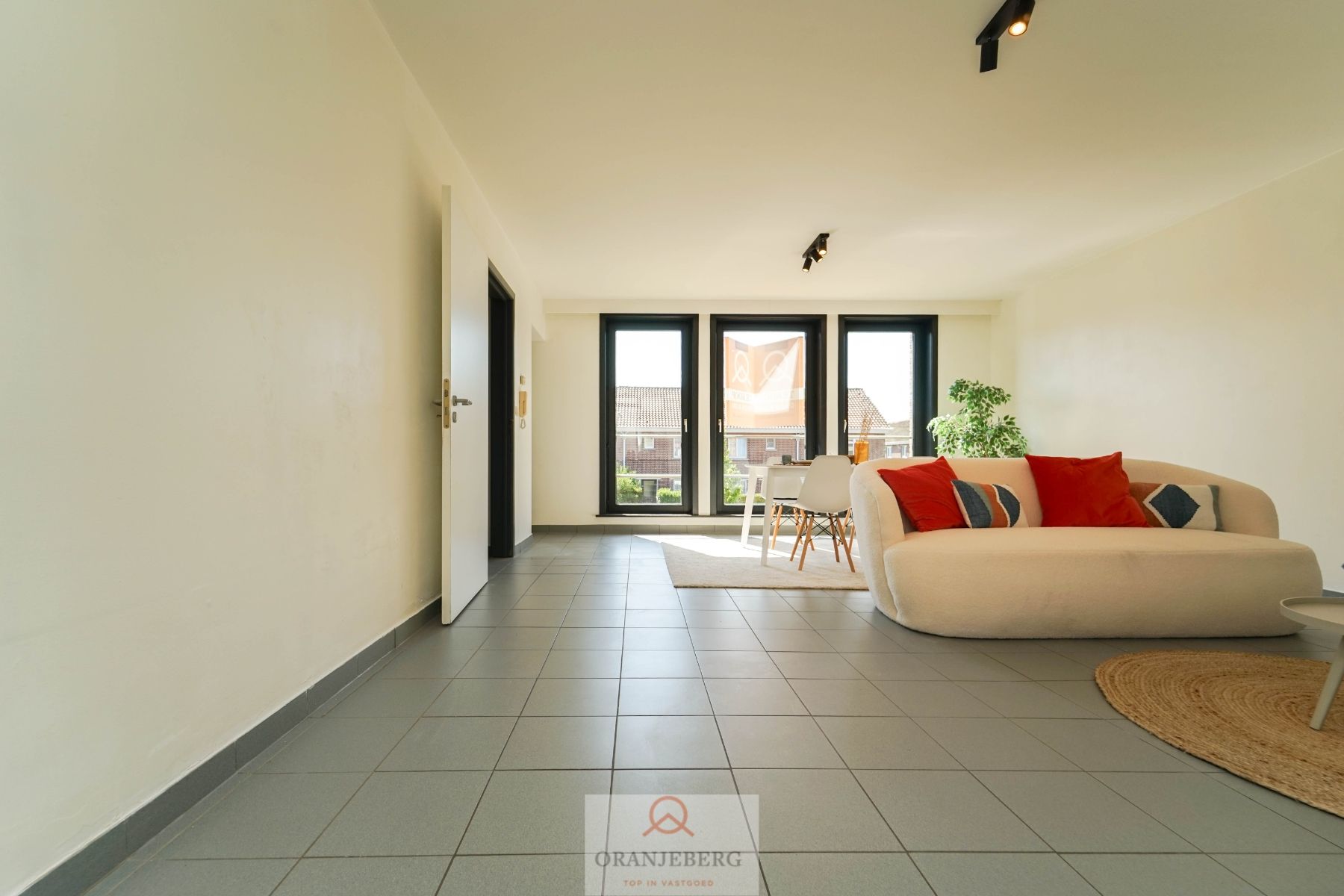 Lichtrijk 2-slpk appartement Wondelgem foto 5
