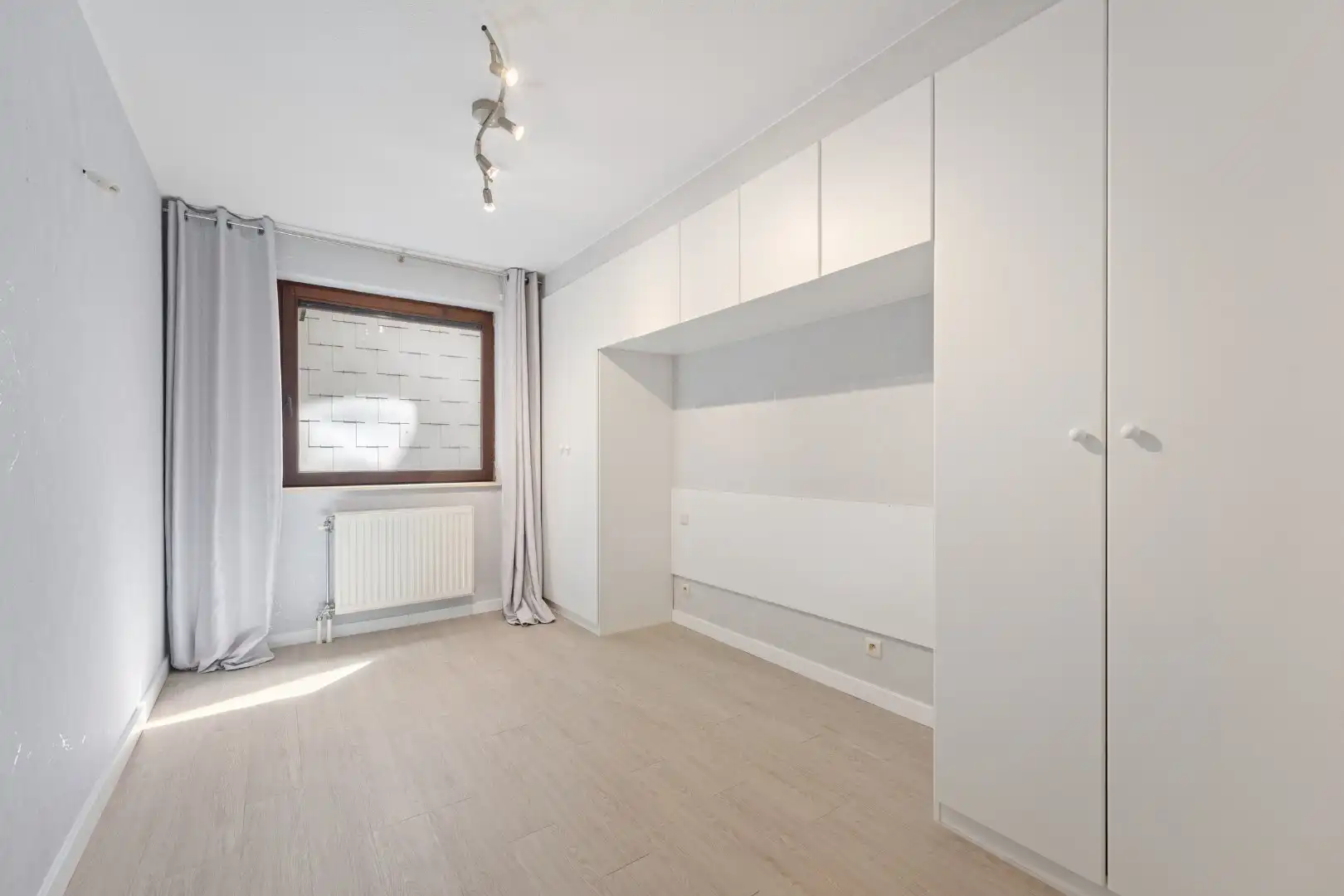 Leuk appartement in een rustige zijstraat van de Zeedijk foto 8
