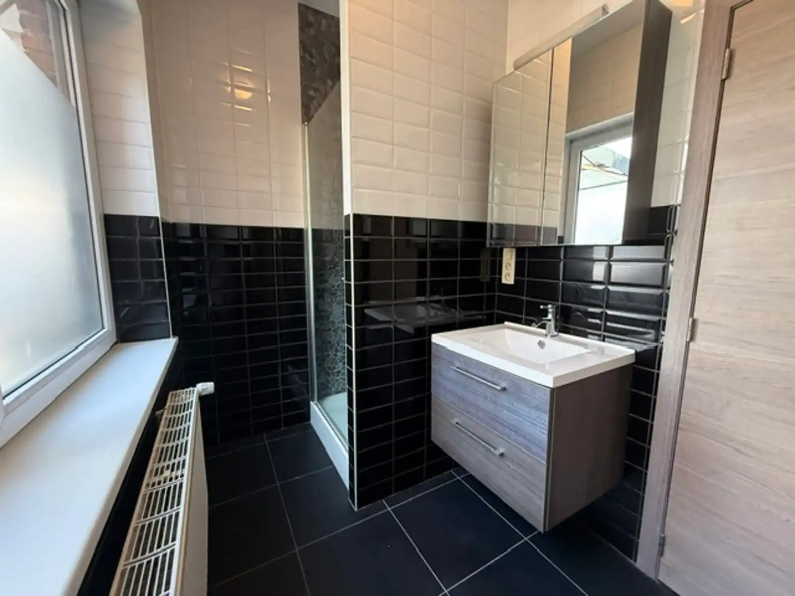 Te huur: Instapklaar appartement aan de stadsrand foto 10