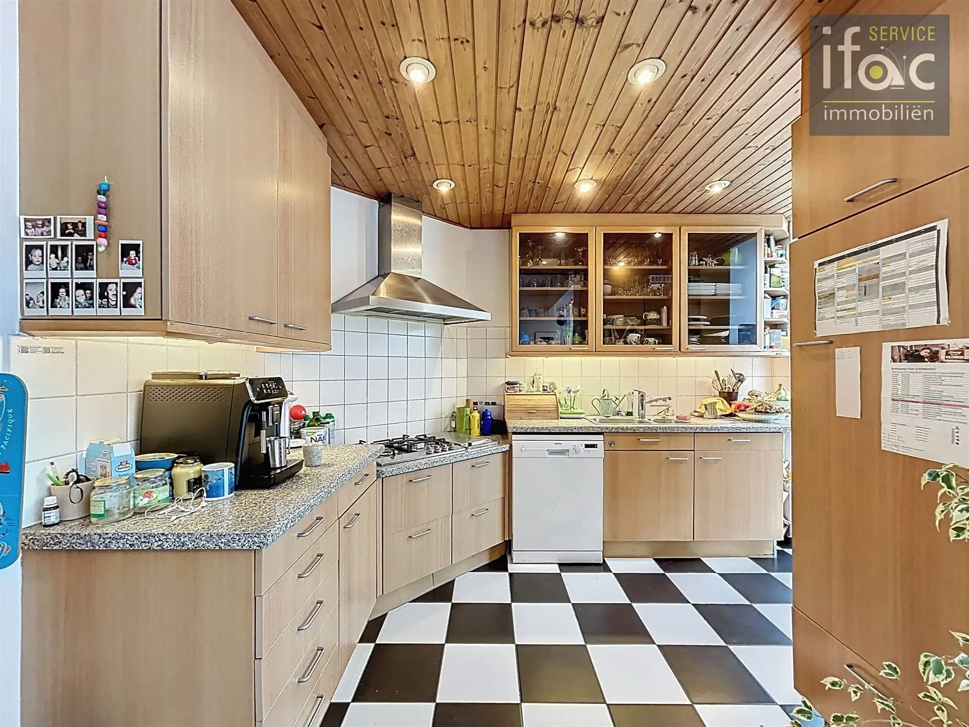 Ruime stadswoning met tuin foto 6