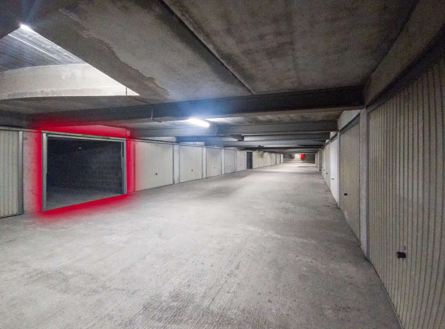 Ondergrondse, droge én veilige garagebox foto 5