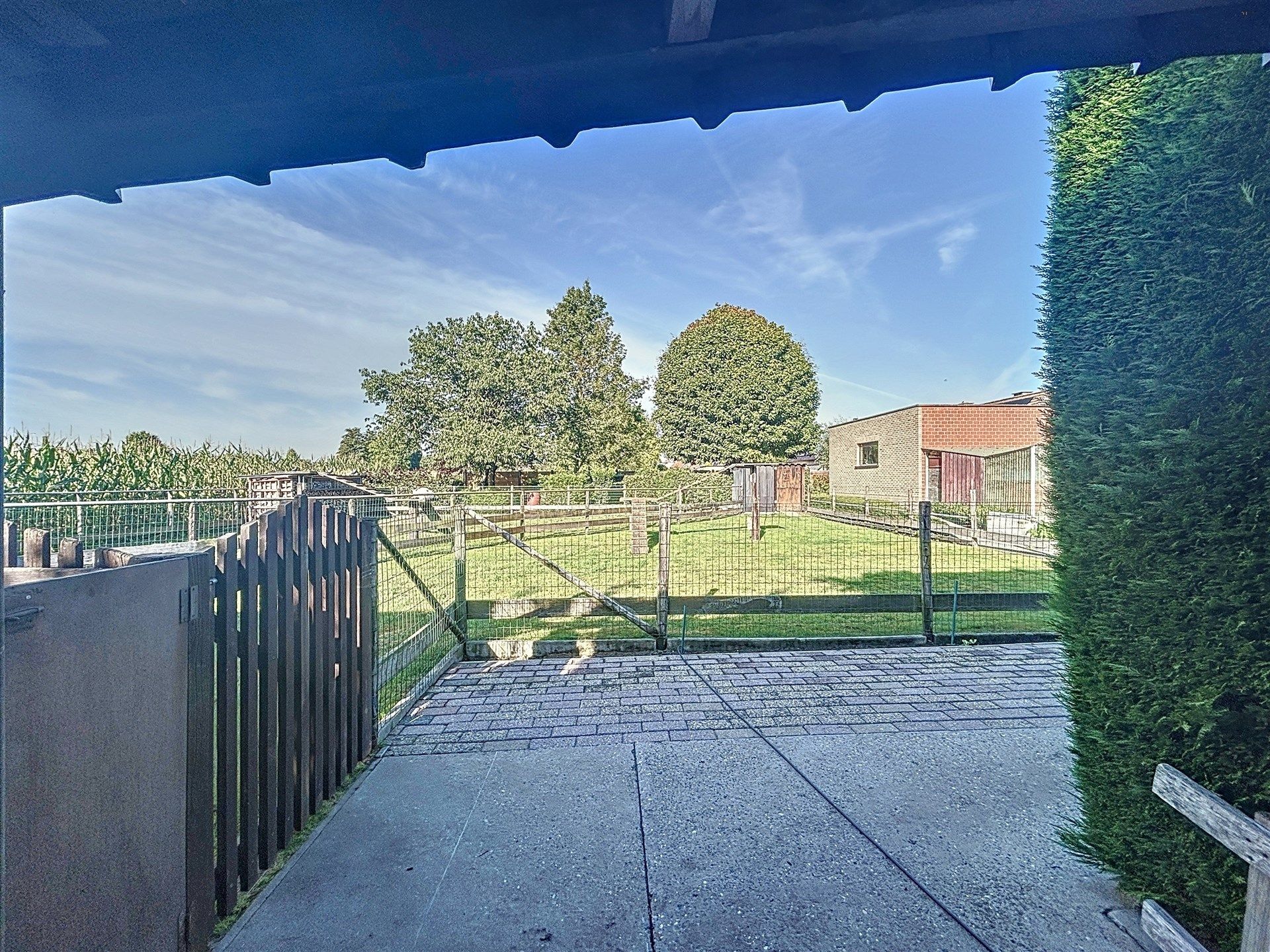Charmante woning met 3 slk en garage op toplocatie. foto 23