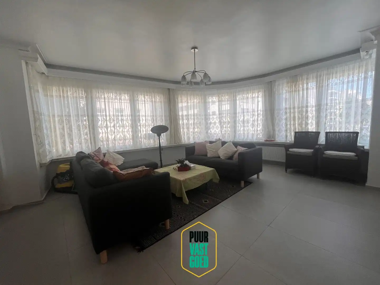 Comfortabel 1-slaapkamer-appartement op hoek van pleintje, foto 10