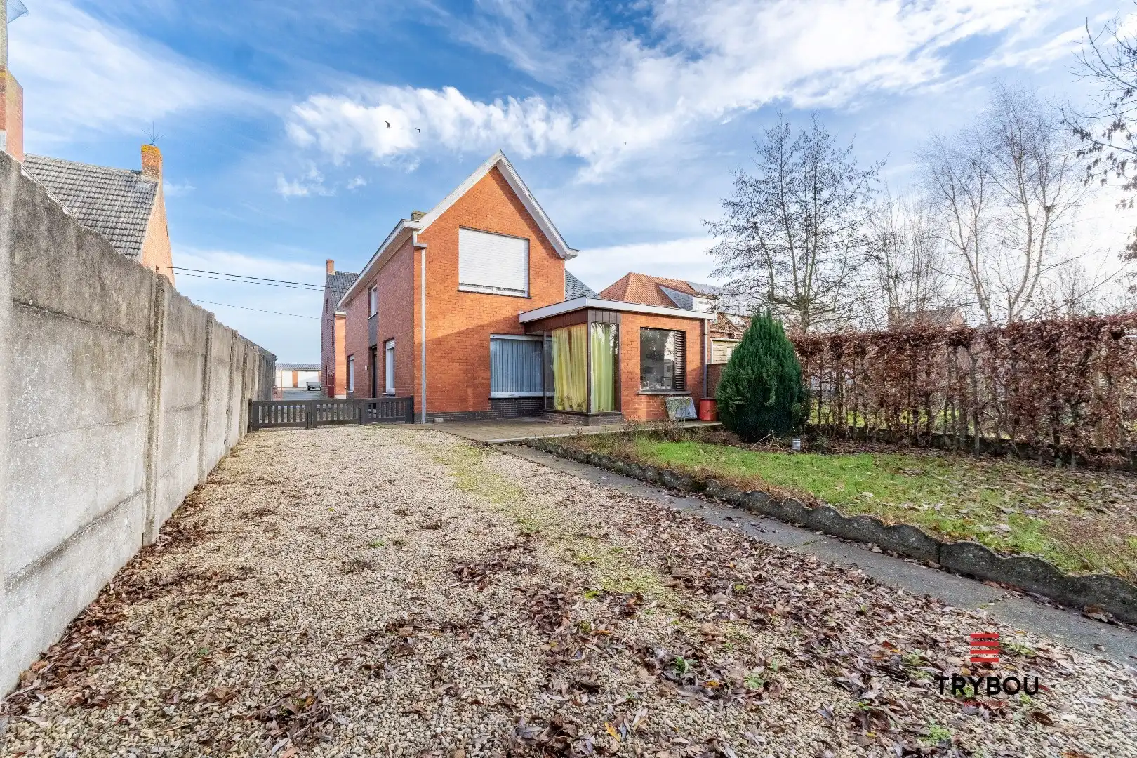 Tijdloze woning met veel mogelijkheden op ruim perceel foto 19