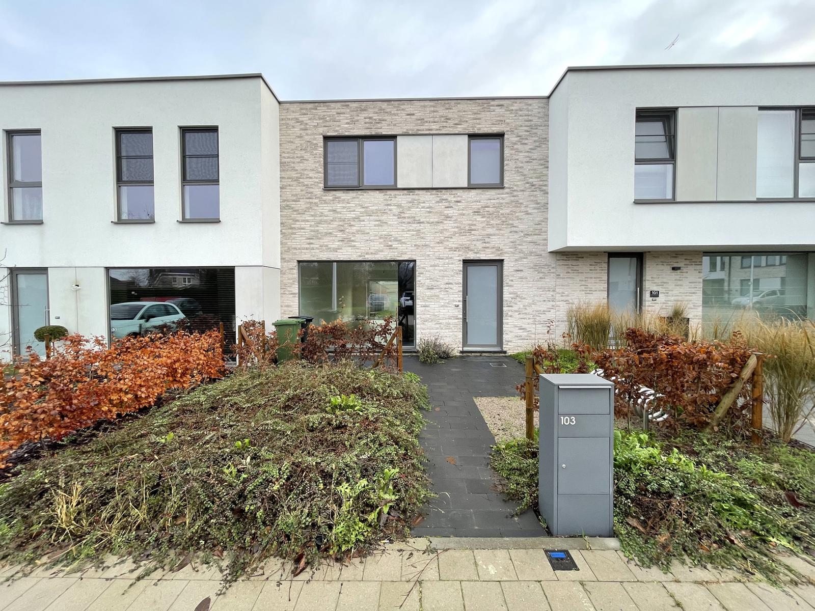 LEDE - Recente BEN-woning met gezellige tuin. foto 2