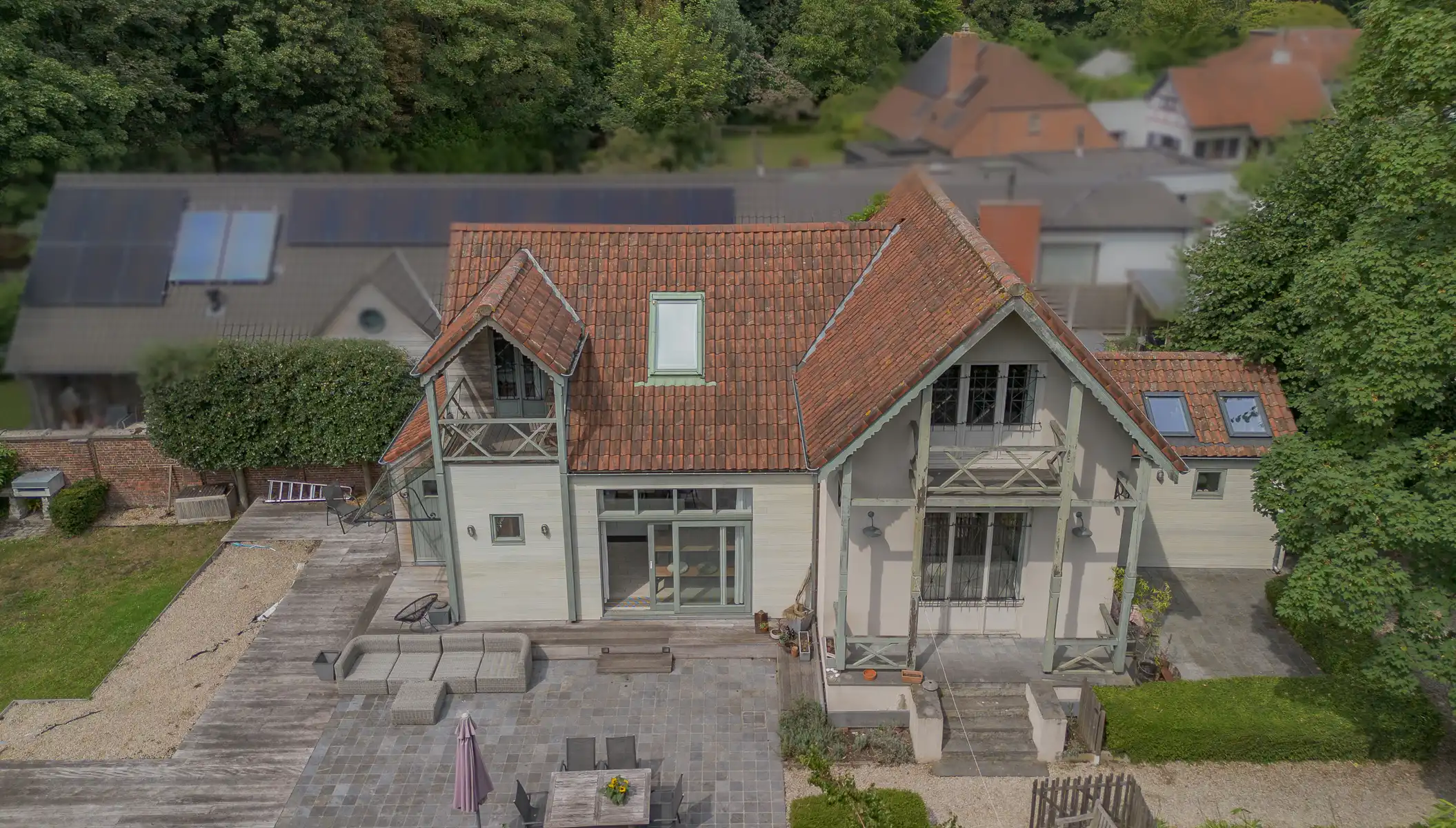 Prachtige woning met historisch karakter foto 4