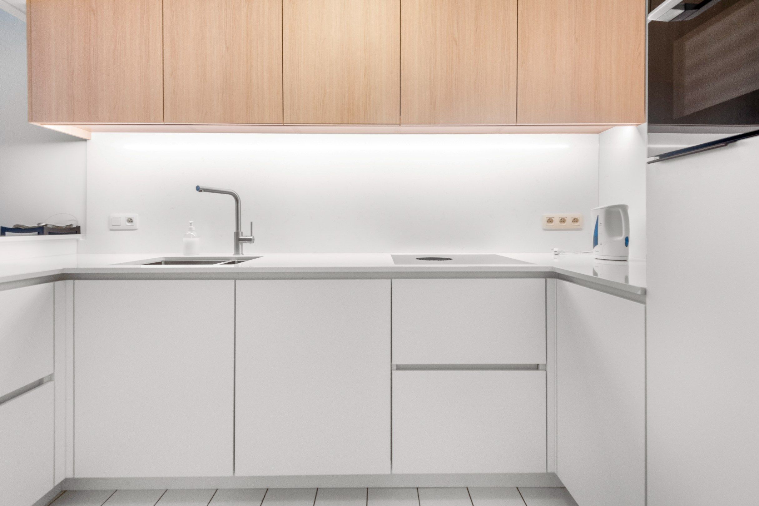 Goed gelegen appartement met zijdelings ZEEzicht dichtbij het Driehoeksplein. Parking te koop op het gelijkvloers. foto 11