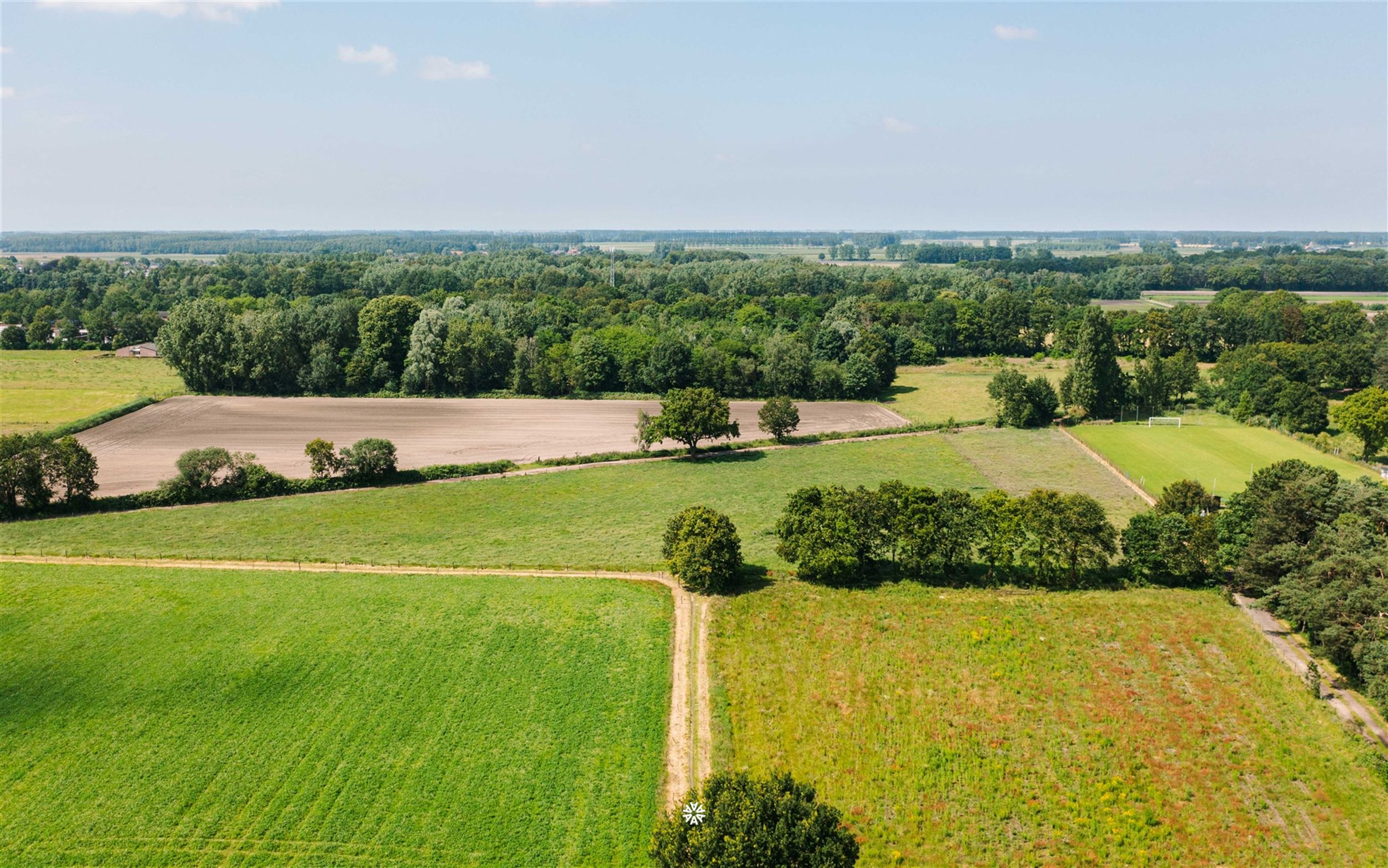 Recente woning op een rustige locatie in De Klinge foto 29