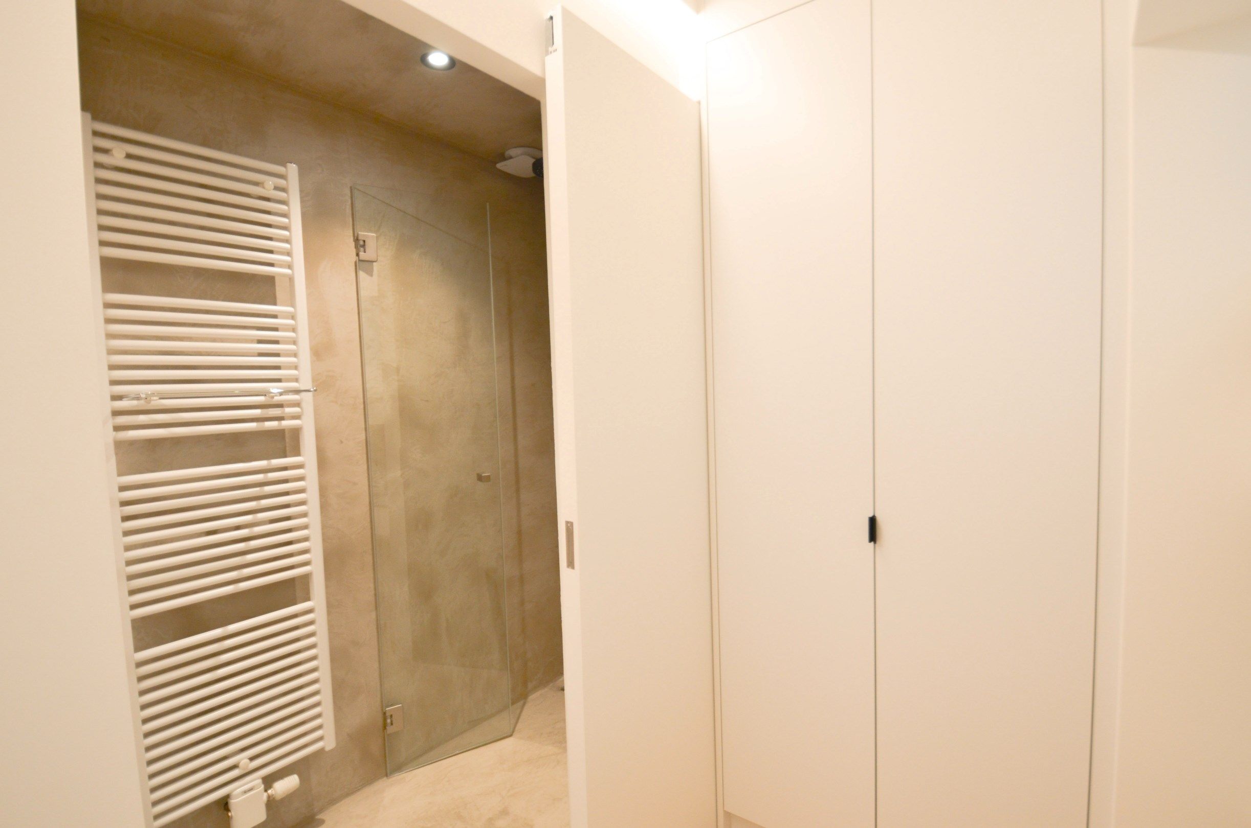 Stijlvol, recent gerenoveerd appartement met frontaal zeezicht. foto 19