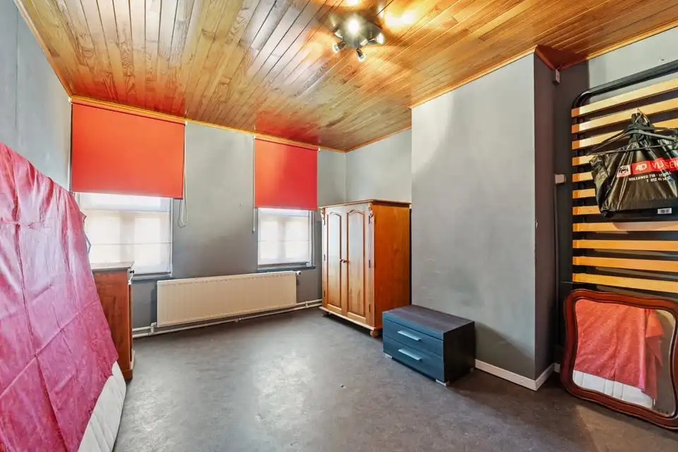 CHARMANTE WONING MET 3 SLKS EN EEN PRACHTIGE TUIN MET TAL VAN MOGELIJKHEDEN foto 29